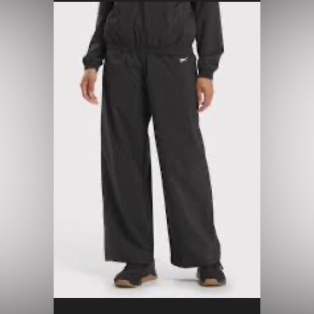 Reebok Black Identity Train Woven Pants New With Tags